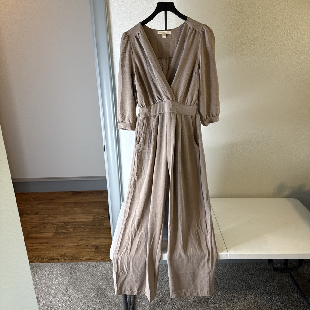 Monteau Los Angeles Women's Beige Pantsuit 3/4 Sleeve Size M (KK2346)